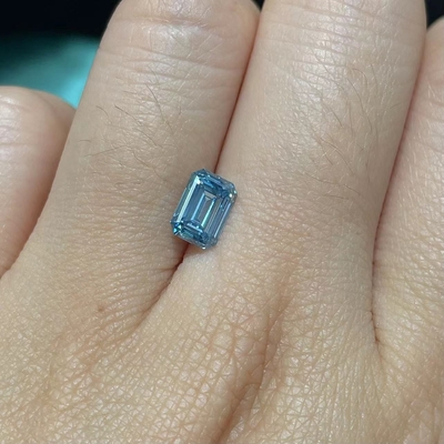 10 Mohs Blue Lab Grown Emerald Cut Diamond Bersertifikat IGI