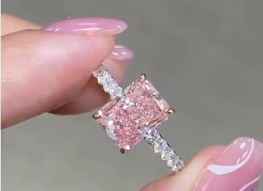 2.26ct Laboratorium tumbuh Pink Diamond Cincin Pernikahan 18K White Gold Cincin Pengantin