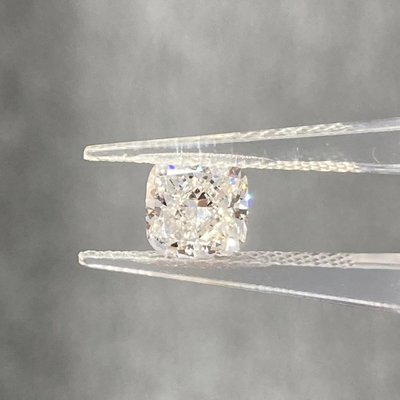 1.05CT Square Cushion Cut Lab Dibuat Berlian Putih F VVS2 CVD Lab Berlian Tumbuh