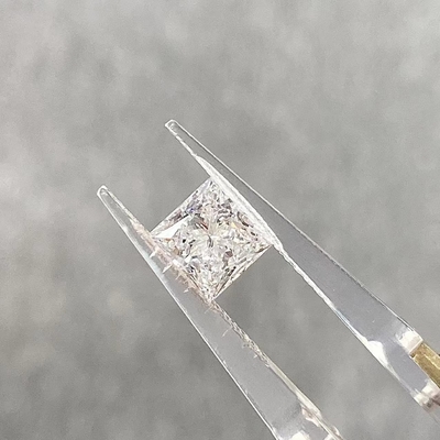 Putri Cut 3.22ct E VS IGI Bersertifikat Laboratorium Lolos Tumbuh CVD Diamond