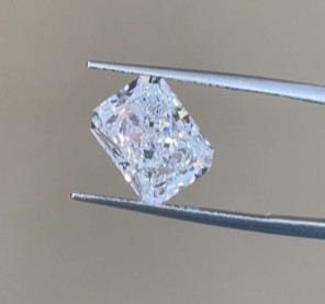 Berlian Tumbuh di Laboratorium CVD DEF VS 1-15ct Radiant Brilliant Cut IGI Certified