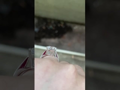 Wanita cincin dengan 18K emas asli dan lab tumbuh berlian untuk pernikahan pertunangan