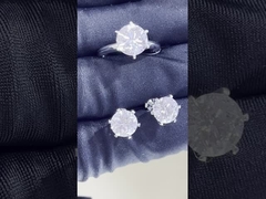 Klasik T Six Prongs Lab Menumbuhkan Diamond Ring Stud Earrings pabrik kustomisasi Keterlibatan